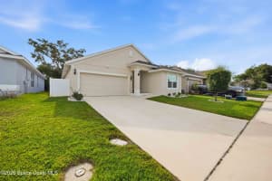 256 Krenson Bay Loop, Winter Haven, FL 33881 - MLS#1075052