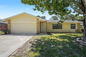 320 Algiers Avenue, Palm Bay, FL 32909 - MLS#1075066