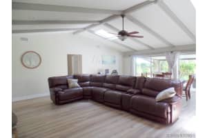 4616 Four Lakes Drive, Melbourne, FL 32940 - MLS#1075080