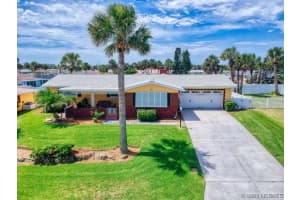 2020 Atlantic Avenue, Cocoa Beach, FL 32931 - MLS#1075125