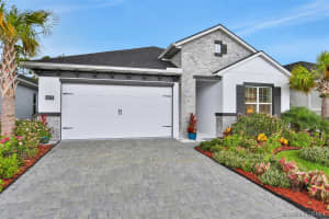 560 Veridian Circle, Palm Bay, FL 32907 - MLS#1075206