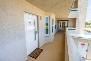 102 Christmas Hill Road, Titusville, FL 32796 - MLS#1075251