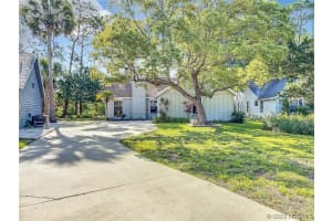 828 Angela Avenue, Rockledge, FL 32955 - MLS#1075334