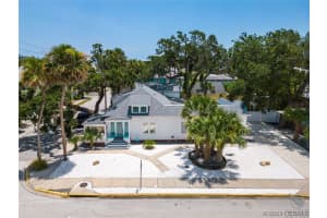 236 Woodland Avenue, Cocoa Beach, FL 32931 - MLS#1075372