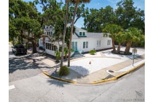 236 Woodland Avenue, Cocoa Beach, FL 32931 - MLS#1075372
