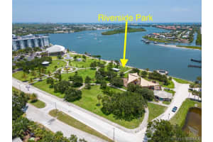 236 Woodland Avenue, Cocoa Beach, FL 32931 - MLS#1075372