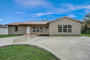 801 Kecherburg Road, Palm Bay, FL 32908 - MLS#1075391