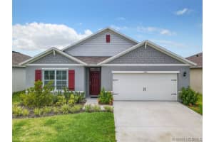 590 Auf Court, Palm Bay, FL 32907 - MLS#1075408