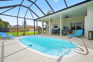 345 Lake View Lane, Palm Bay, FL 32909 - MLS#1075412