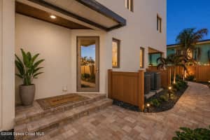 1008 Wave Crest Avenue, Indialantic, FL 32903 - MLS#1075414