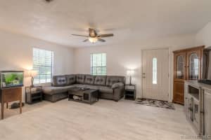 1635 Par Street, Palm Bay, FL 32905 - MLS#1075420