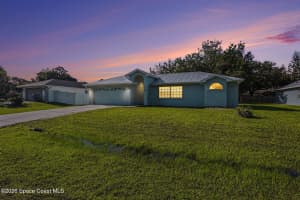 1446 Martinez Street, Palm Bay, FL 32909 - MLS#1075492