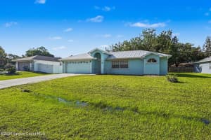 1446 Martinez Street, Palm Bay, FL 32909 - MLS#1075492
