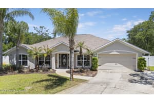 495 Bella Vista Drive, Titusville, FL 32780 - MLS#1075594