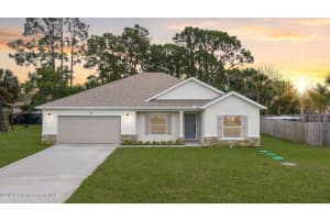 357 Galicia Street, Palm Bay, FL 32908 - MLS#1075619