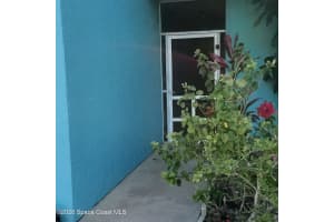 5212 S A1a, Melbourne Beach, FL 32951 - MLS#1075672