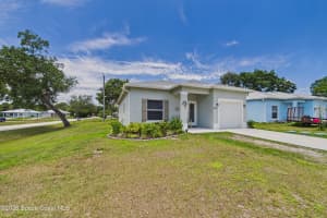 2425 86th Drive, Vero Beach, FL 32966 - MLS#1075710