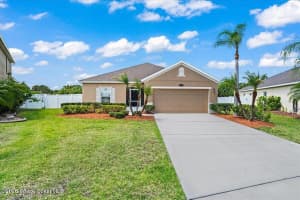 2198 Snapdragon Drive, Palm Bay, FL 32907 - MLS#1075741