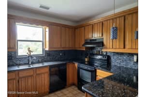 2070 Courtenay Parkway, Merritt Island, FL 32952 - MLS#1075742