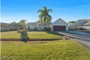 1260 Monument Avenue, Palm Bay, FL 32909 - MLS#1075747