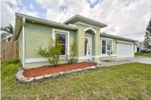 1090 Castile Road, Palm Bay, FL 32909 - MLS#1075777