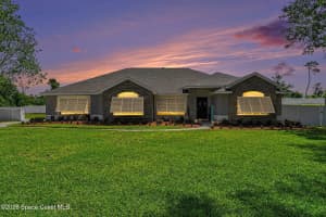 3812 Woodhaven Court, Titusville, FL 32796 - MLS#1075803