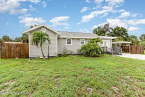 2566 Spence Drive, Palm Bay, FL 32905 - MLS#1075807
