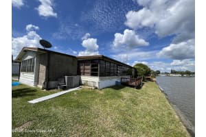 300 Bottlebrush Court, Cocoa, FL 32926 - MLS#1075826