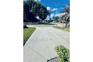 614 Lynbrook Street, Palm Bay, FL 32907 - MLS#1075921