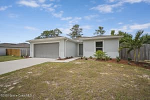 5495 Wendy Lee Drive, Titusville, FL 32780 - MLS#1075922