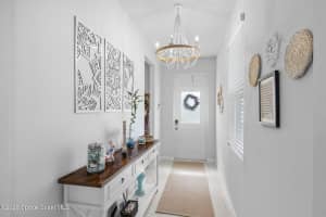 1254 Canfield Circle, Palm Bay, FL 32909 - MLS#1076010