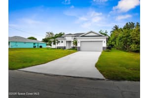 1127 Nordic Street, Palm Bay, FL 32907 - MLS#1076011