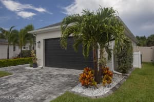 4305 Negal Circle, Melbourne, FL 32901 - MLS#1076048