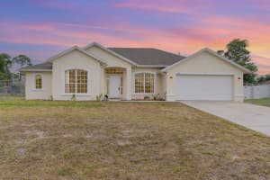 328 Hammonton Street, Palm Bay, FL 32908 - MLS#1076073