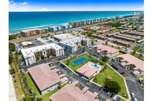 127 Lancha Circle, Indian Harbour Beach, FL 32937 - MLS#1076093