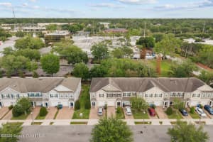 1486 Round Rock Court, Oviedo, FL 32765 - MLS#1076096