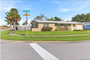 2125 Emerald Court, Merritt Island, FL 32953 - MLS#1076100