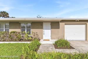 2125 Emerald Court, Merritt Island, FL 32953 - MLS#1076100