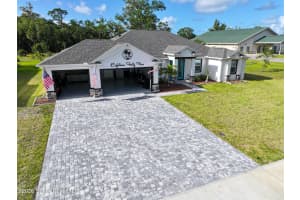 1845 Market Circle, Palm Bay, FL 32905 - MLS#1076119