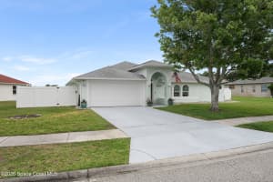 3784 Long Leaf Drive, Melbourne, FL 32940 - MLS#1076169