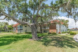 60 Woodland Drive 204, Vero Beach, Fl 32962, Vero Beach