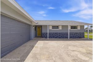 591 Sacre Coeur Drive, Melbourne, FL 32935 - MLS#1076190