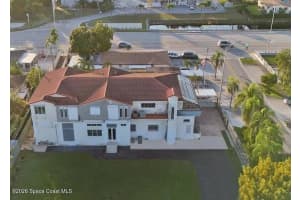 366 12th Street, Hialeah, FL 33012 - MLS#1076404