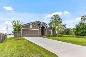 543 Lafayette Street, Palm Bay, FL 32908 - MLS#1076405