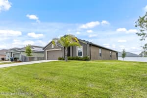 543 Lafayette Street, Palm Bay, FL 32908 - MLS#1076405