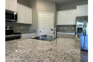 714 Old Country Road South E, Palm Bay, FL 32909 - MLS#1076440
