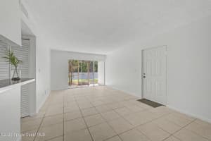 1641 Sunny Brook Lane, Palm Bay, FL 32905 - MLS#1076475
