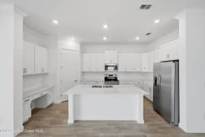 923 Veronese Place, Palm Bay, FL 32907 - MLS#1076485