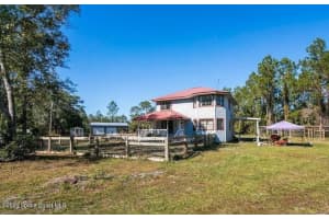 153 Pioneer Trail, Palatka, FL 32177 - MLS#1076503