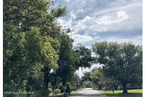 3225 Oakland Road, Lakeland, FL 33803 - MLS#1076518